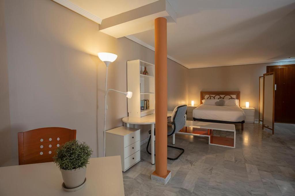 Appartement Luminosity Square Studio. Francos 14 *