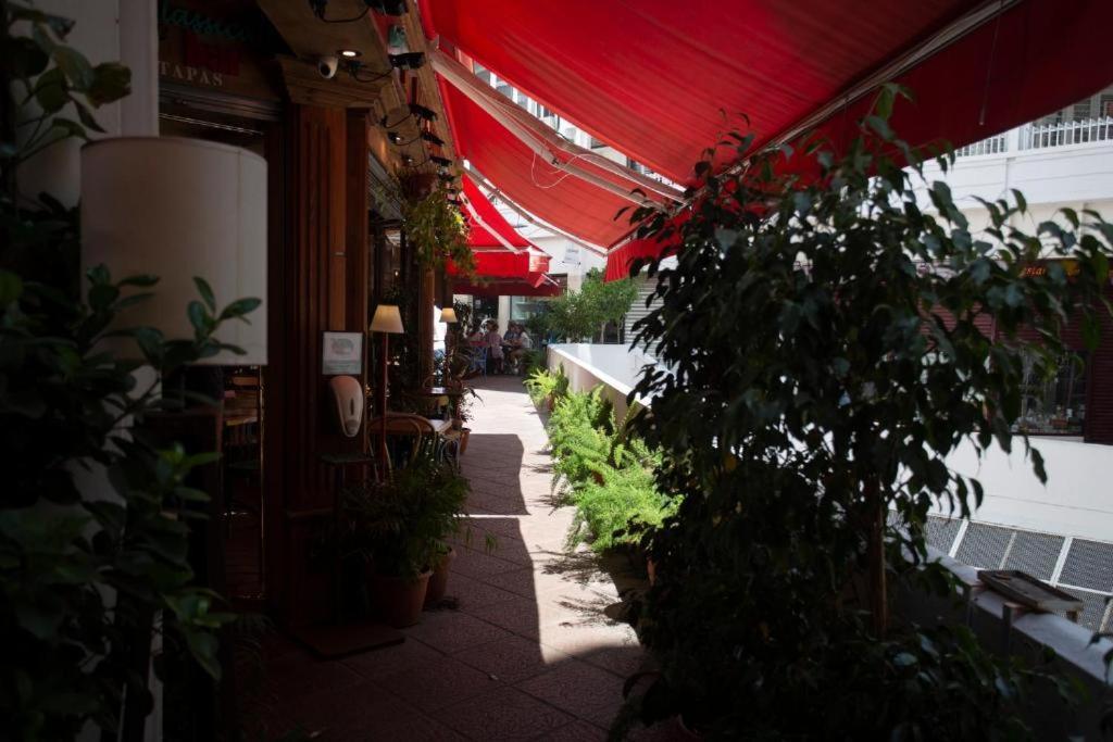 Luminosity Square Studio. Francos 14 Appartement *